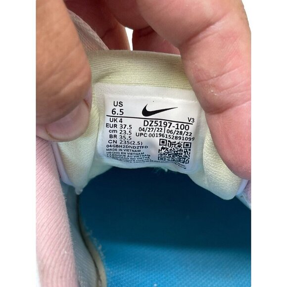 NIKE AIR FORCE AF1 PLATFORM WHITE / BLUE / PINK SNEAKERS DZ5197-100 Women’s 6.5 - Picture 9 of 12